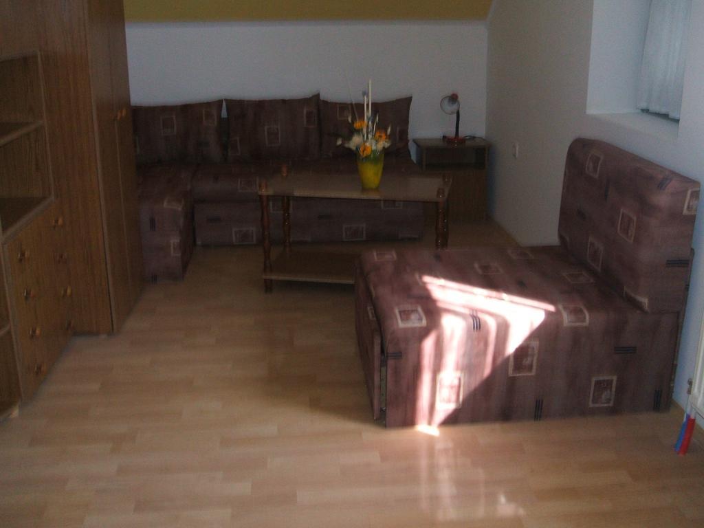 Abádszalók Feherszeker Apartmanok חדר תמונה