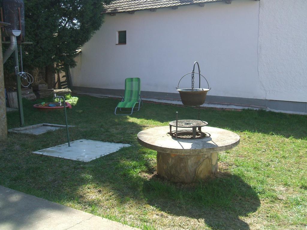Abádszalók Feherszeker Apartmanok מראה חיצוני תמונה